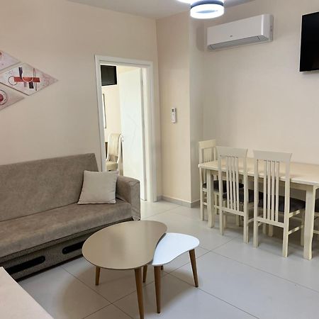 Saranda Luxury Apartments מראה חיצוני תמונה